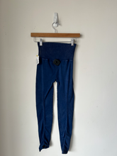 Load image into Gallery viewer, Free People Athletic Pants Size Small
