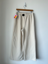 Load image into Gallery viewer, Athletic Pants Size Large
