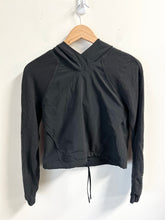 Load image into Gallery viewer, Lulu Lemon Athletic Jacket Size Small
