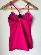 Load image into Gallery viewer, Lululemon Athletic Top Size Small
