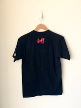 Load image into Gallery viewer, A Bathing Ape T-shirt Size Small
