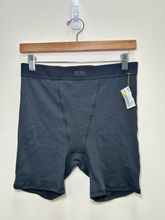 Load image into Gallery viewer, Skims Athletic Shorts Size Large
