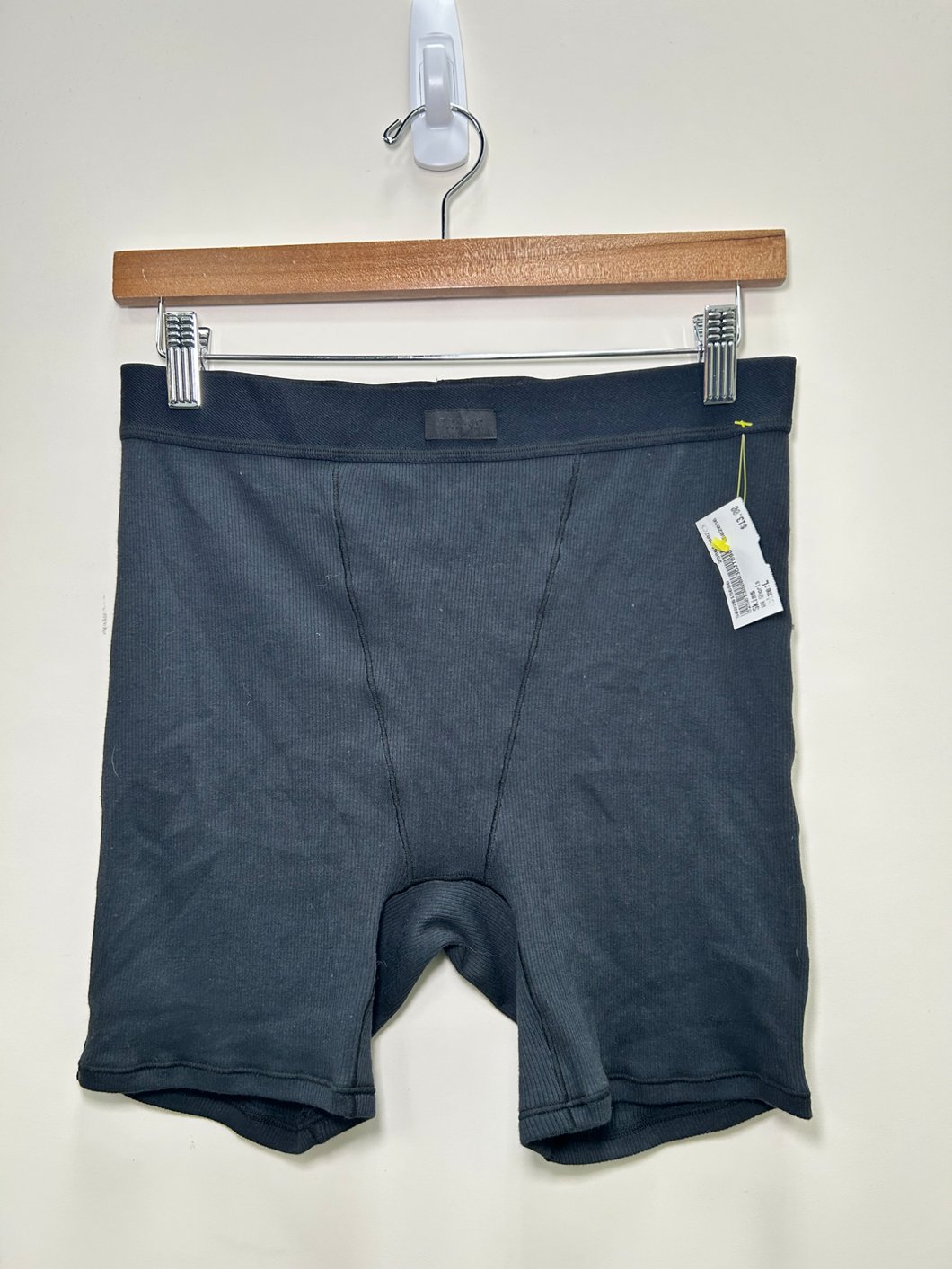 Skims Athletic Shorts Size Large