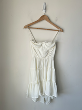 Load image into Gallery viewer, Lucy In The Sky Dress Size Medium
