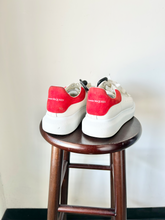 Load image into Gallery viewer, Mens Athletic Shoes Mens 10.5
