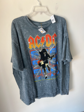 Load image into Gallery viewer, Ac/Dc Short Sleeve Top Size Large

