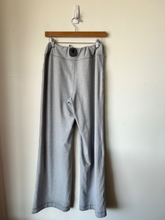 Load image into Gallery viewer, Lululemon Athletic Pants Size Large
