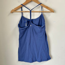 Load image into Gallery viewer, Lulu Lemon Tank Top Size Small
