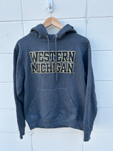 Load image into Gallery viewer, Sweater Size Small
