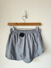 Load image into Gallery viewer, Lululemon Athletic Shorts Size 7/8
