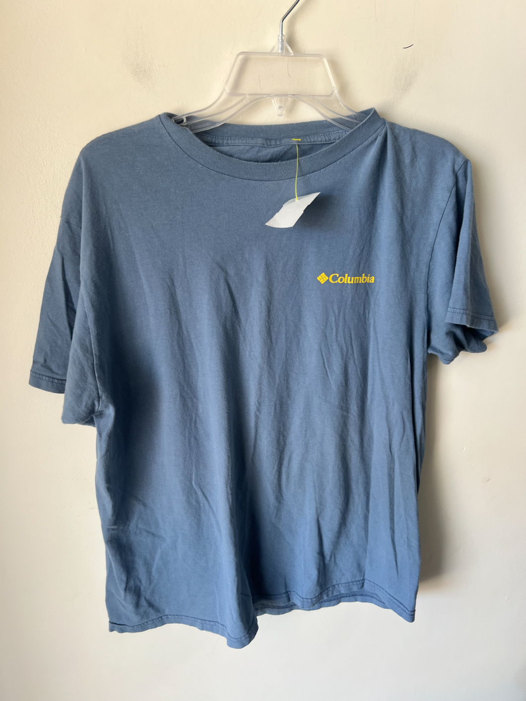 Columbia T-shirt Size Large