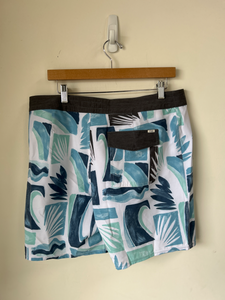 Swim Size 33