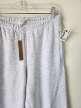 Load image into Gallery viewer, Skims Athletic Pants Size Small
