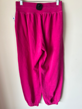Load image into Gallery viewer, Nike Athletic Pants Size Small
