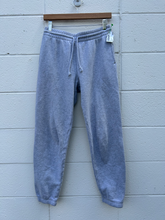 Load image into Gallery viewer, Tna Athletic Pants Size Medium
