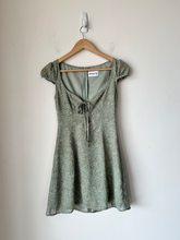 Load image into Gallery viewer, Princess Polly Dress Size Extra Small
