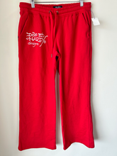 Load image into Gallery viewer, Ed Hardy Athletic Pants Size Large
