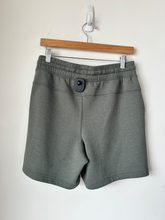Load image into Gallery viewer, 90 Degrees By Reflex Athletic Shorts Size Medium
