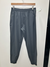 Load image into Gallery viewer, Lulu Lemon Athletic Pants Size Medium
