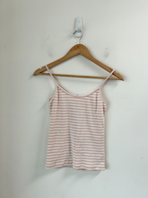 Load image into Gallery viewer, Brandy Melville Tank Top Size Small
