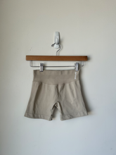 Load image into Gallery viewer, Athletic Shorts Size Extra Small
