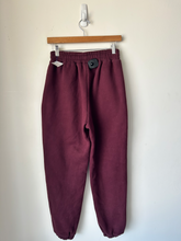 Load image into Gallery viewer, Comfrt Athletic Pants Size Small
