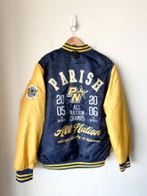 Load image into Gallery viewer, Parish Outerwear Size Extra Large
