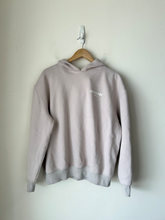 Load image into Gallery viewer, White Fox Sweatshirt Size Medium
