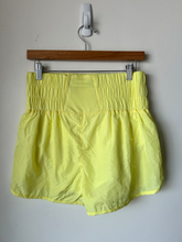 Load image into Gallery viewer, Free People Athletic Shorts Size Large
