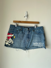 Load image into Gallery viewer, Ed Hardy Short Skirt Size Extra Large
