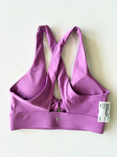 Load image into Gallery viewer, Fabletics Sports Bra Size Small

