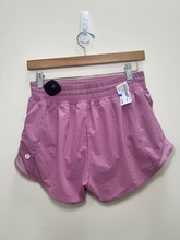 Load image into Gallery viewer, Lulu Lemon Athletic Shorts Size Medium

