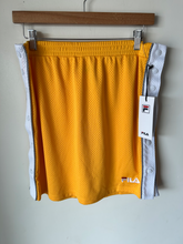 Load image into Gallery viewer, Fila Athletic Shorts Size Medium
