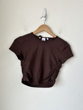 Load image into Gallery viewer, Tna Short Sleeve Top Size Small
