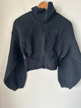 Load image into Gallery viewer, Nike Sweatshirt Size Extra Small
