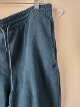 Load image into Gallery viewer, Fabletics Athletic Pants Size XXL
