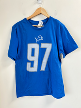 Load image into Gallery viewer, Nike T-shirt Size Medium
