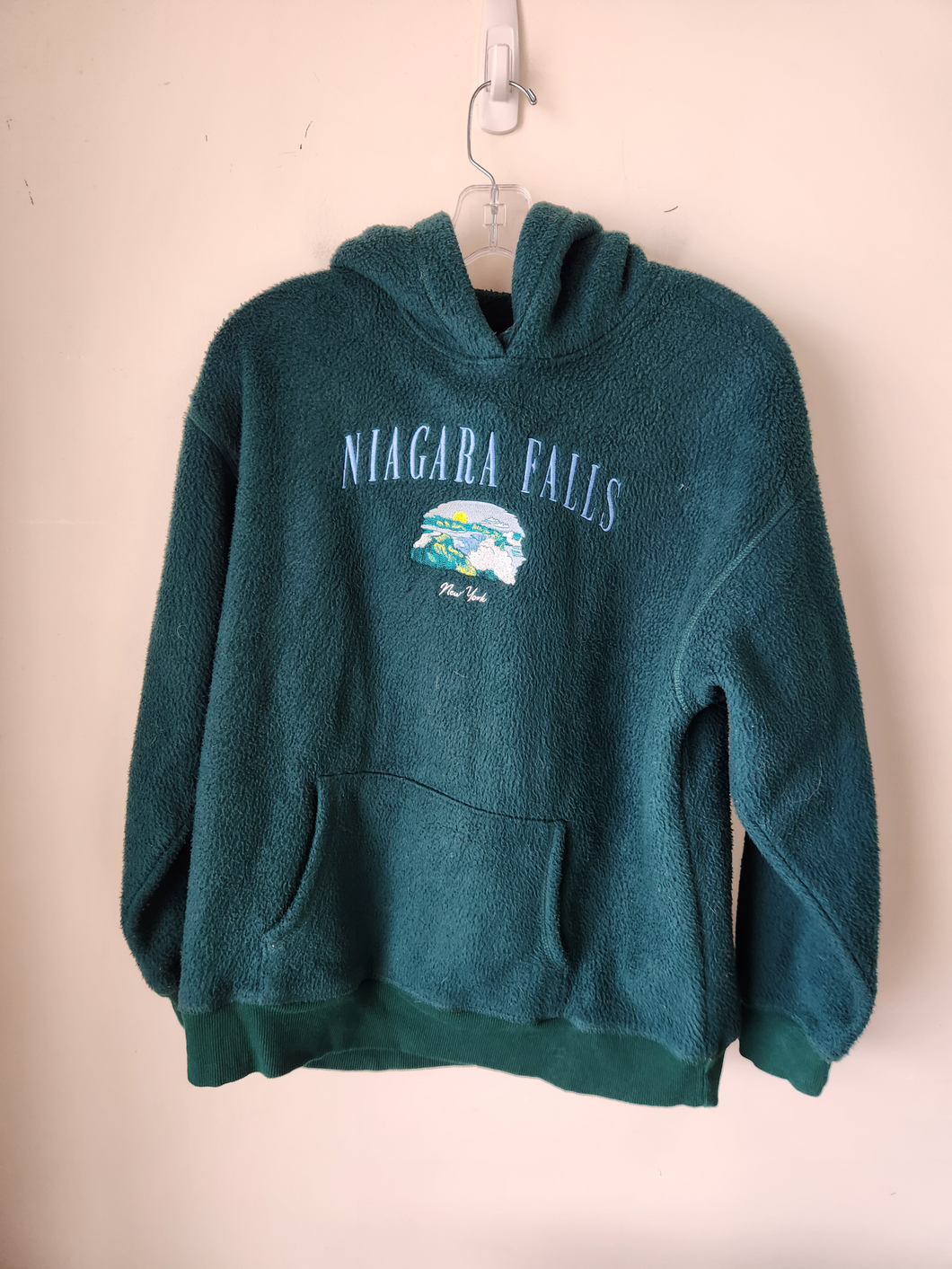 Forever 21 Sweatshirt Size Medium