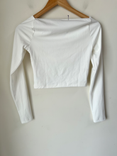 Load image into Gallery viewer, Edikted Long Sleeve Top Size Small
