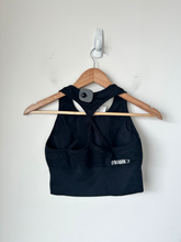 Load image into Gallery viewer, Gym Shark Athletic Top Size Small
