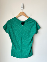 Load image into Gallery viewer, Lululemon Athletic Top Size Large
