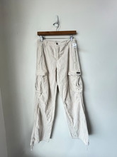 Load image into Gallery viewer, Young La Pants Size Extra Small
