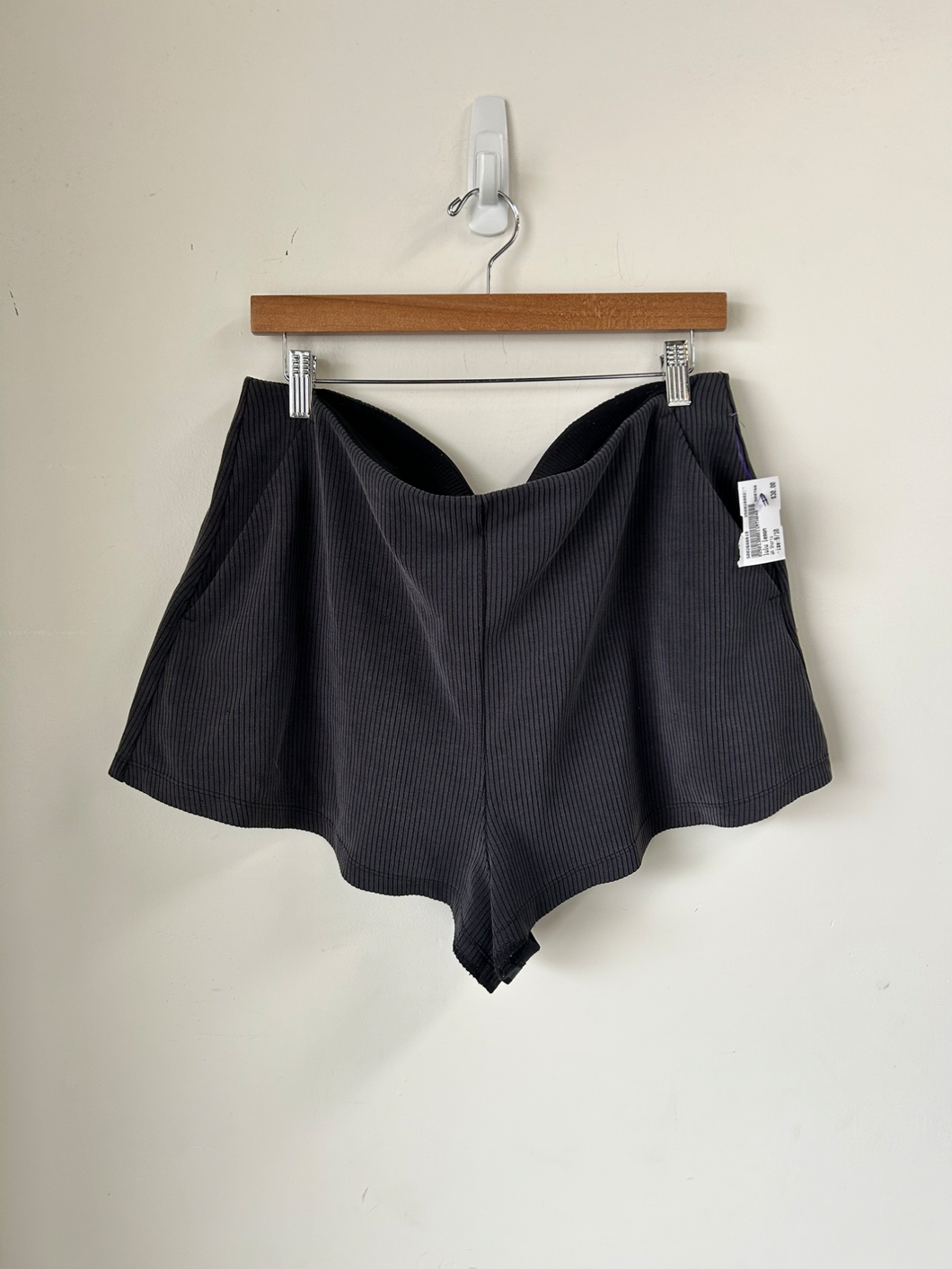 Lulu Lemon Athletic Shorts Size 9/10