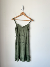 Load image into Gallery viewer, Jessica Simpson Dress Size Small
