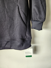 Load image into Gallery viewer, Halara Sweatshirt Size Large
