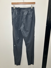Load image into Gallery viewer, Lulu Lemon Athletic Pants Size Small
