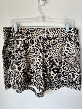 Load image into Gallery viewer, Juicy Couture Athletic Shorts Size Large
