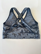 Load image into Gallery viewer, Gym Shark Sports Bra Size Extra Large
