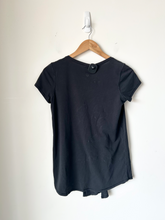 Load image into Gallery viewer, Lulu Lemon Athletic Top Size Small
