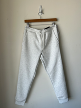 Load image into Gallery viewer, American Eagle Athletic Pants Size Small
